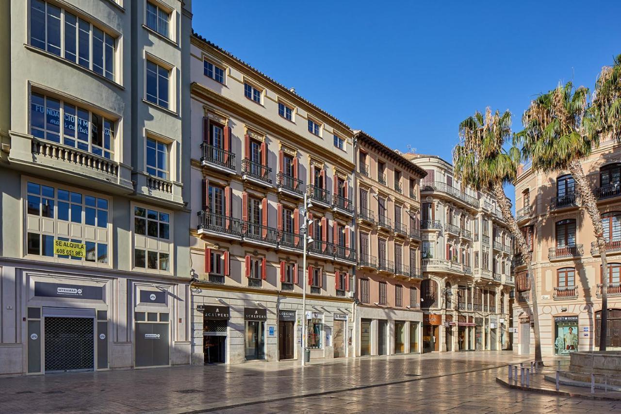 Lodgingmalaga Plaza Constitucion Exterior photo