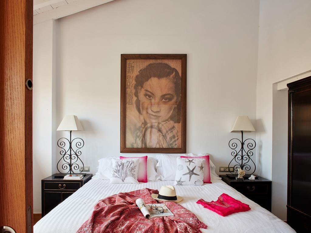 Lodgingmalaga Plaza Constitucion Room photo