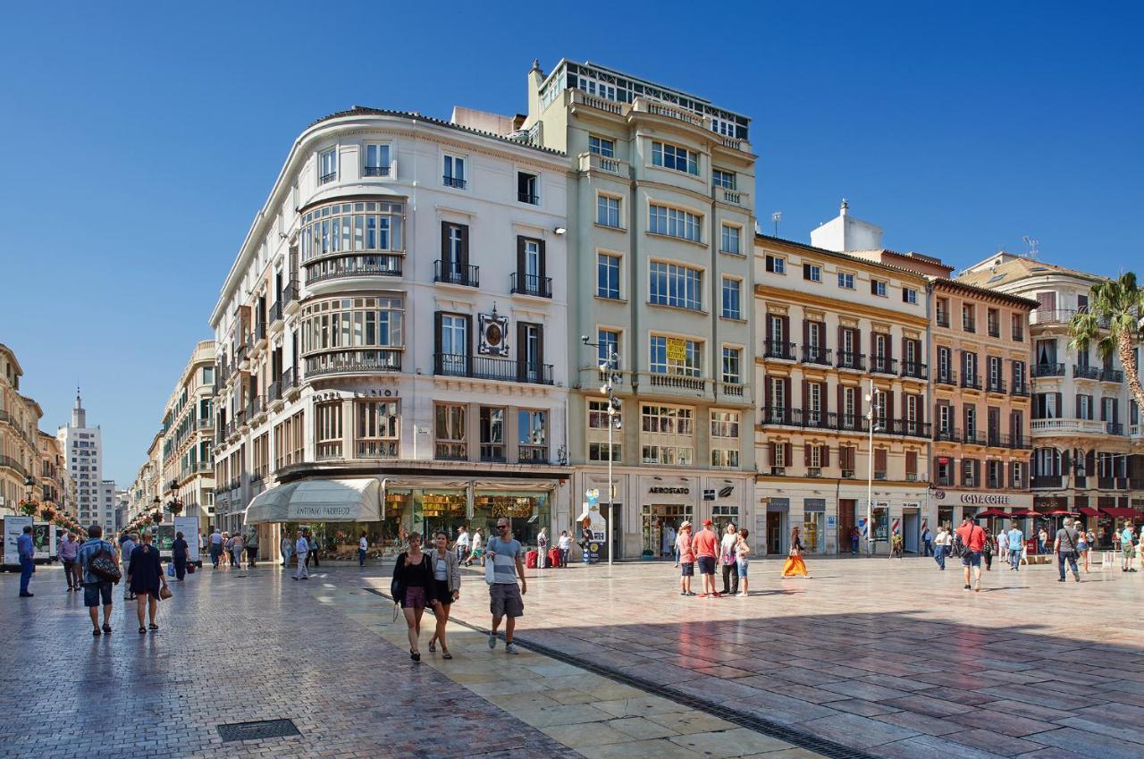 Lodgingmalaga Plaza Constitucion Exterior photo